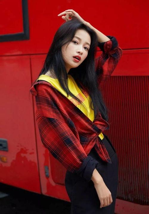 孙怡出道前爆料视频,揭秘娱乐圈背后的真相  第3张